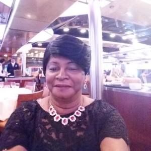 Meet your Posher, Sheila